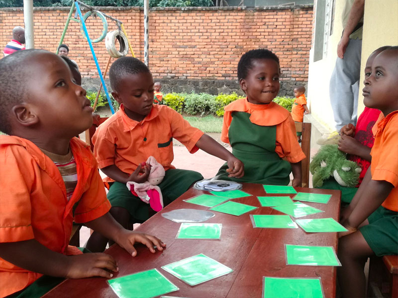 RUANDA Progetto Dalla scuola alla terra