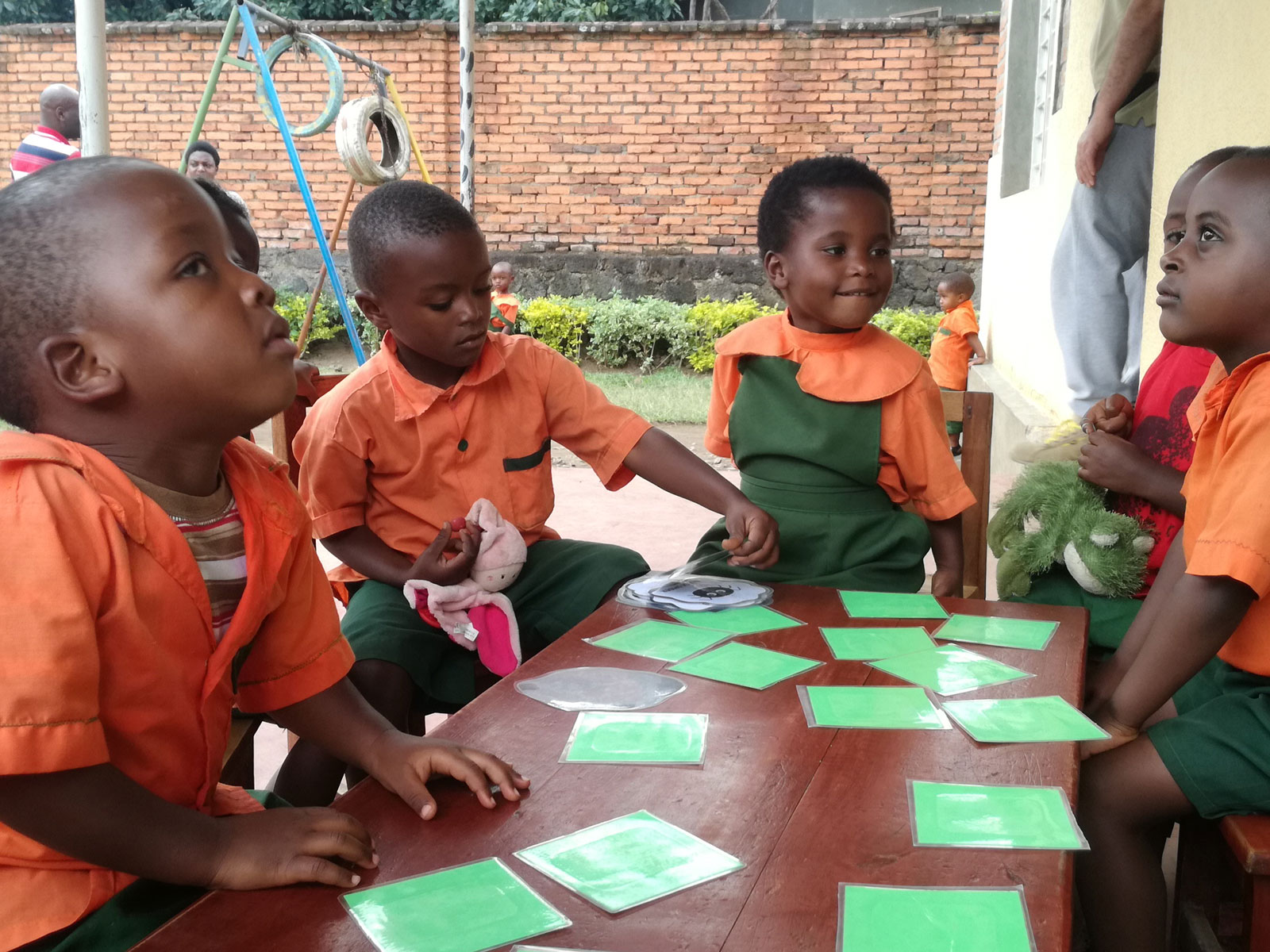 RUANDA Progetto Dalla scuola alla terra